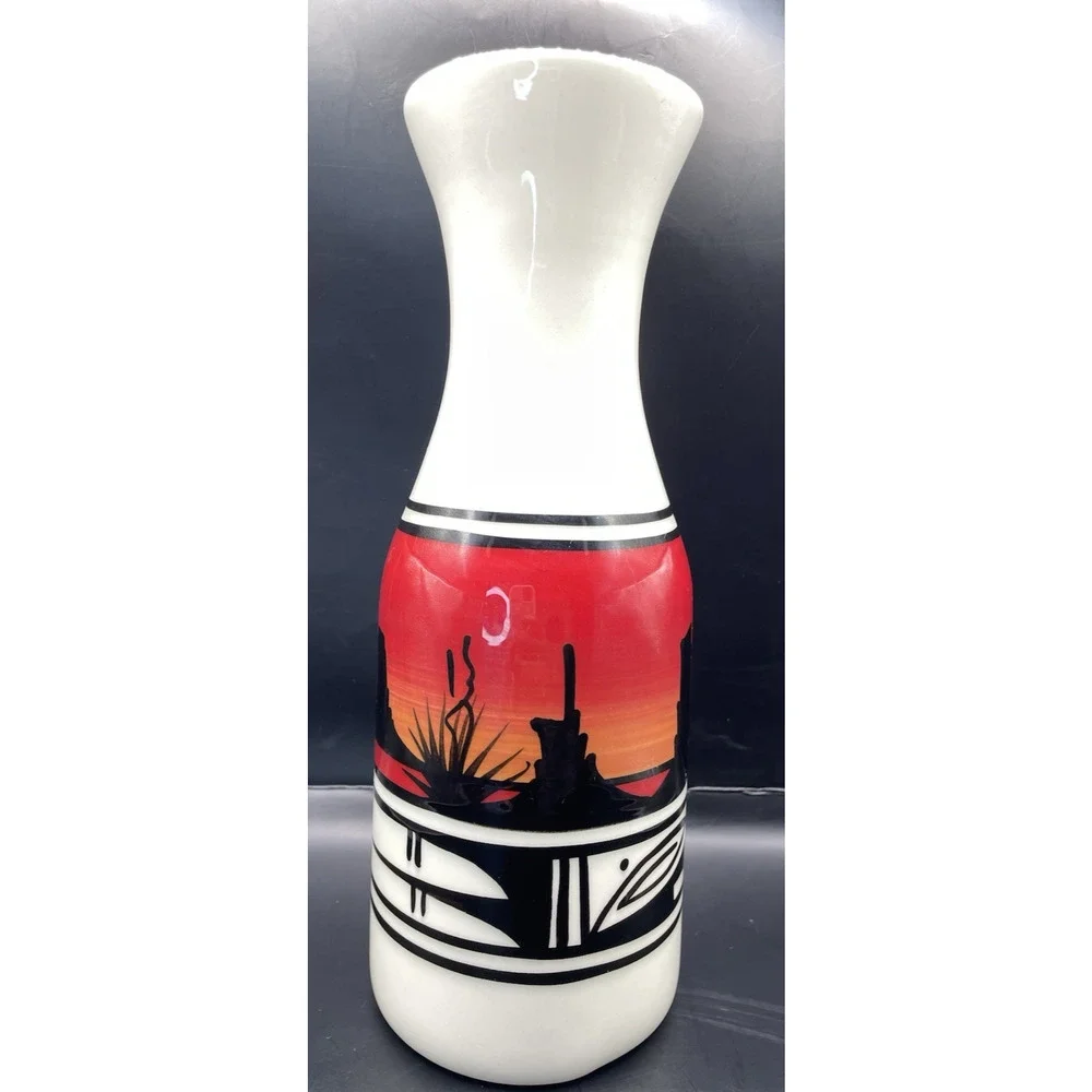 VTG Navajo Cedar Mesa Wine/Water Ceramic Carafe/Native American Vase-Signed